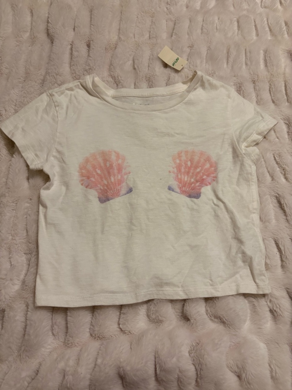 NWT aerie White Crop Tee with Pink Shell Prints
